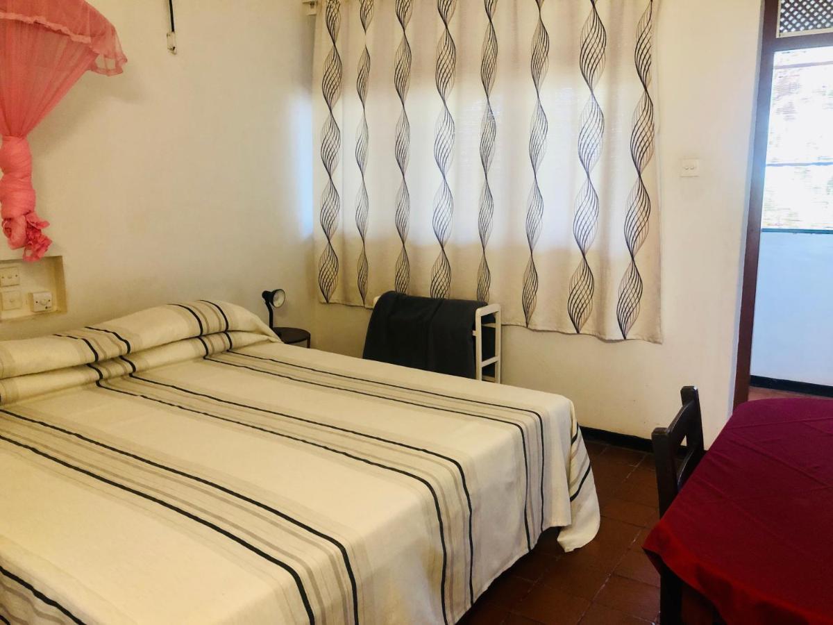 Hotel Hemadan Bentota Eksteriør billede