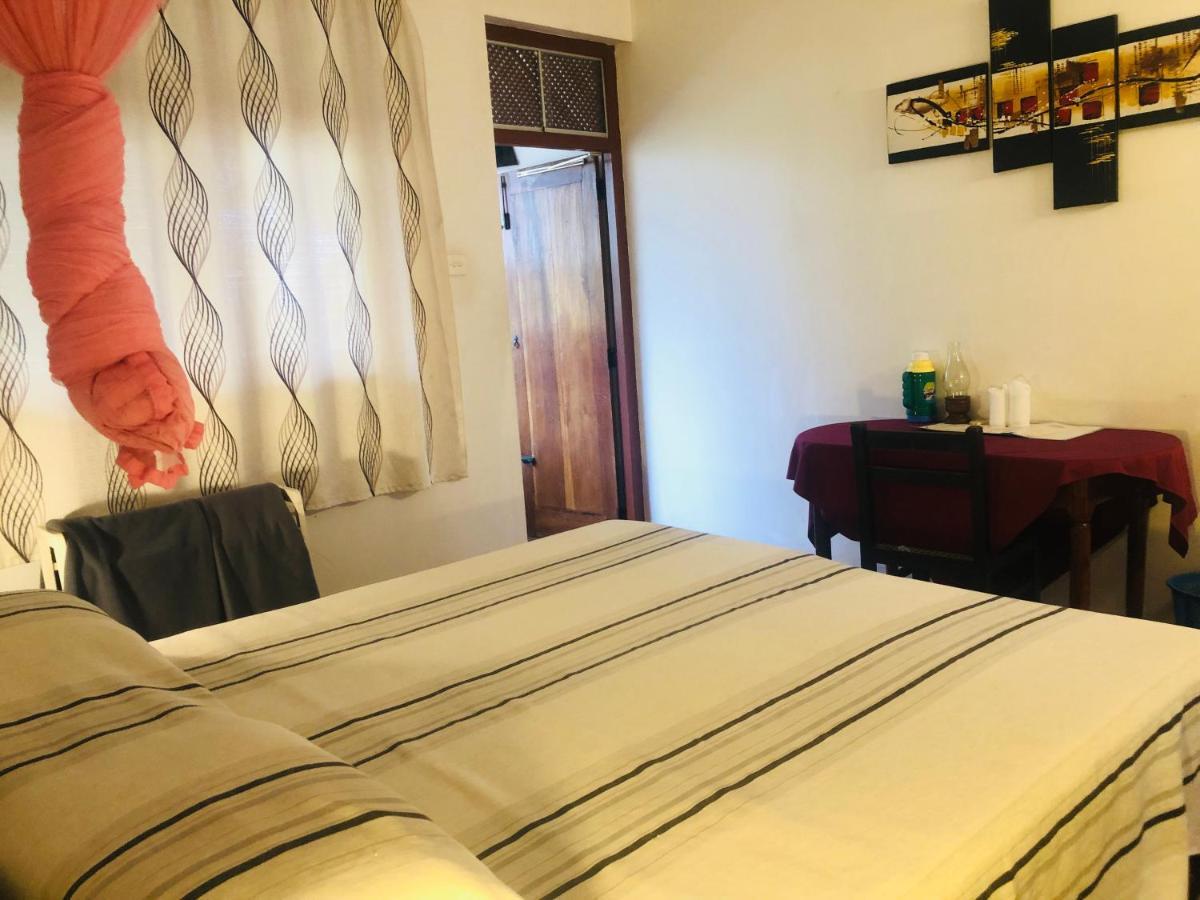 Hotel Hemadan Bentota Eksteriør billede
