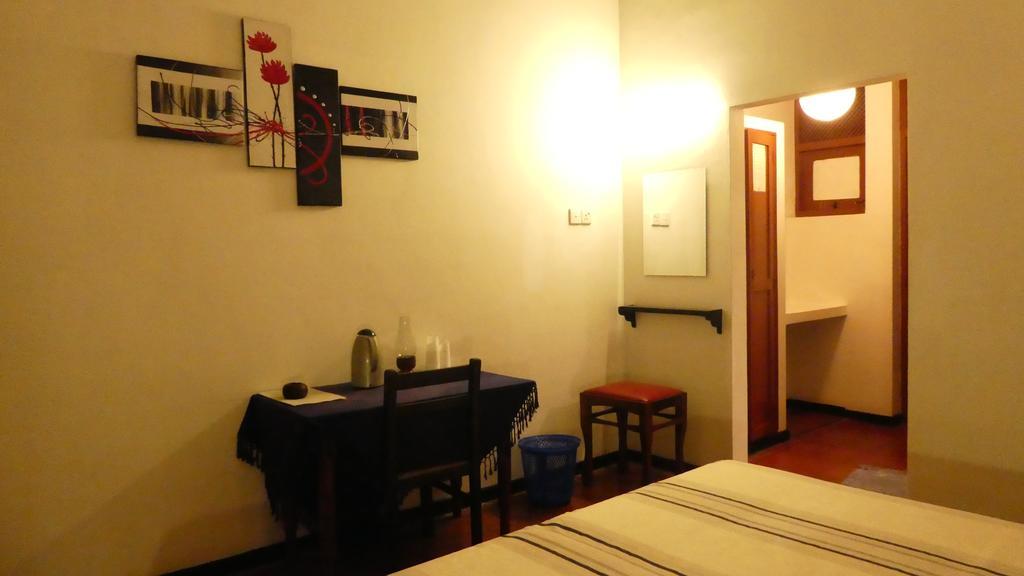 Hotel Hemadan Bentota Eksteriør billede